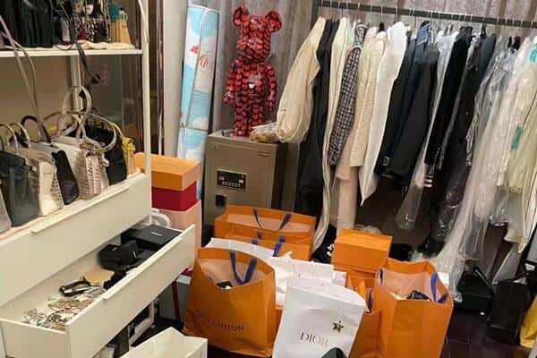 毕节市回收一线品牌衣服